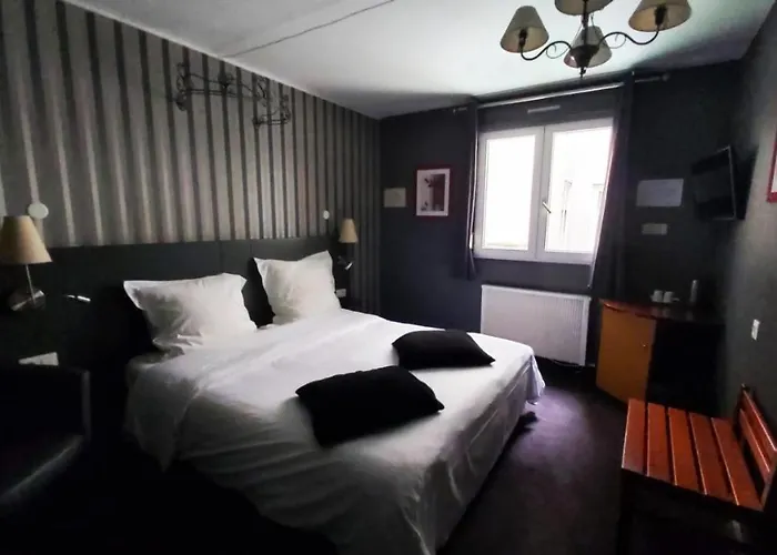 Hotel 1Er Consul Rouen