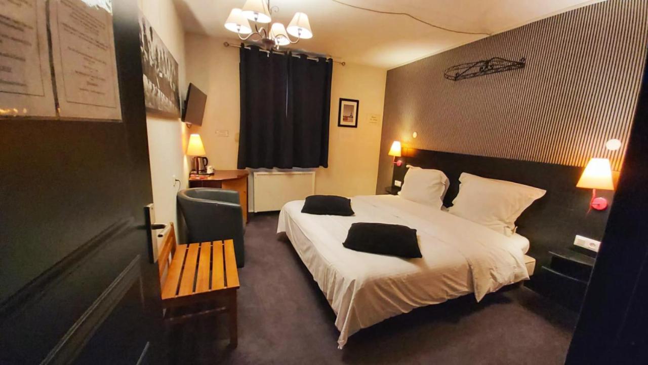 1er Consul Hotel 2*